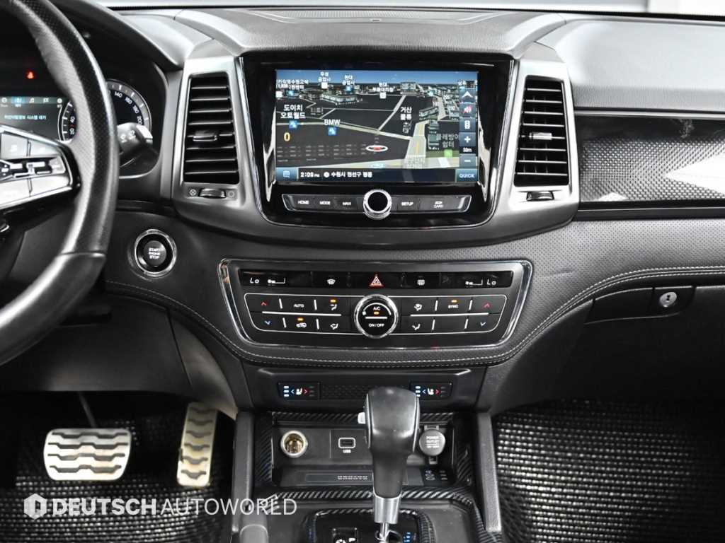 KGM Rexton — photo 14