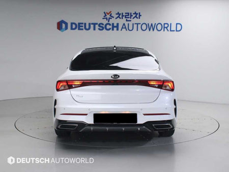 Kia K5 — photo 04