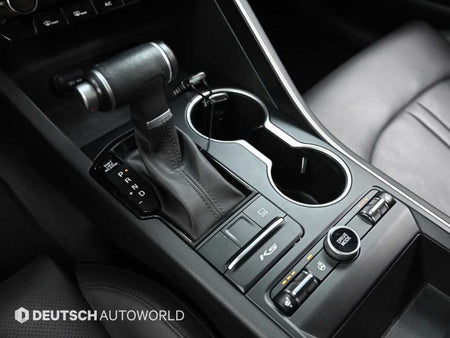 Kia K5 — photo 09