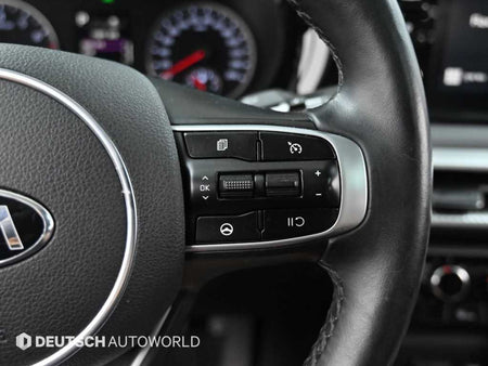Kia K5 — photo 16