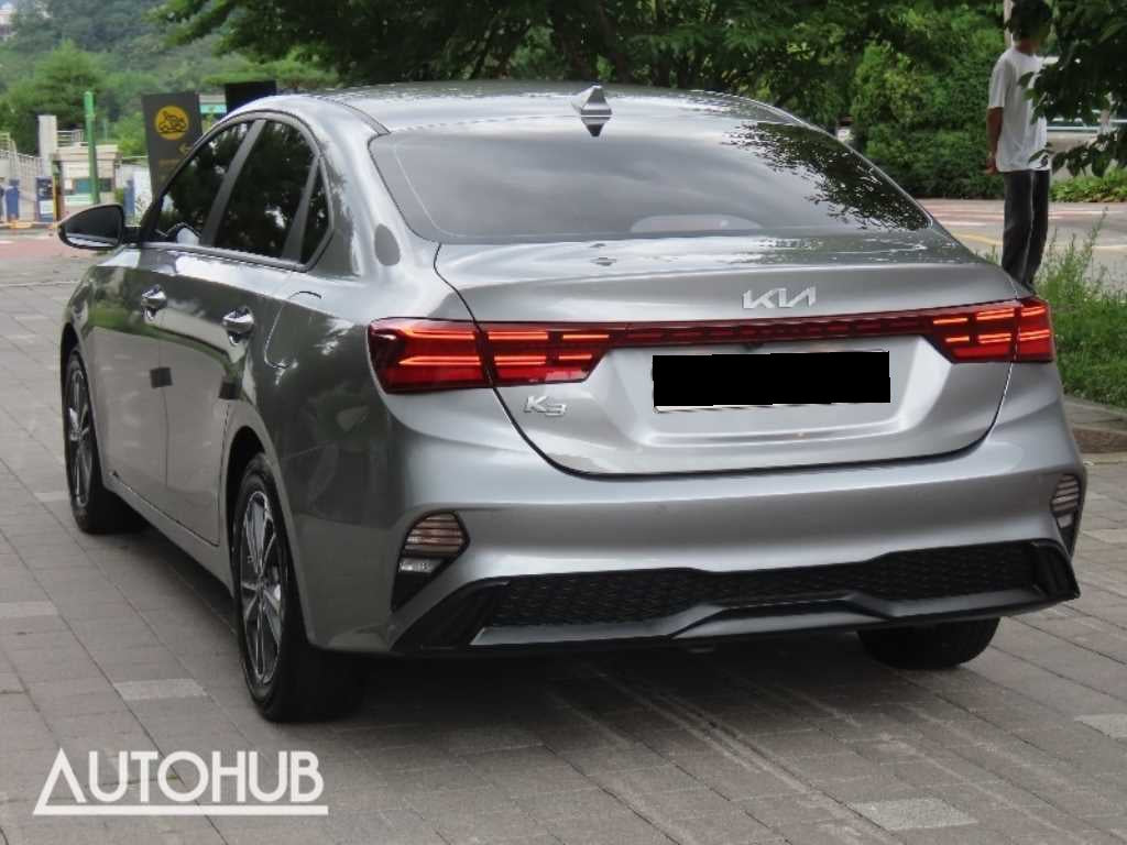 Kia K3 — photo 04