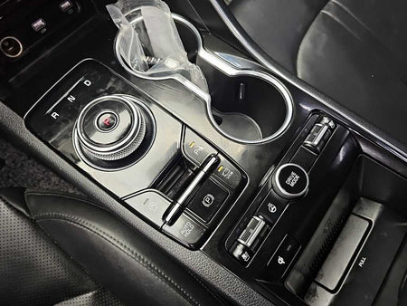 Kia K5 — photo 08