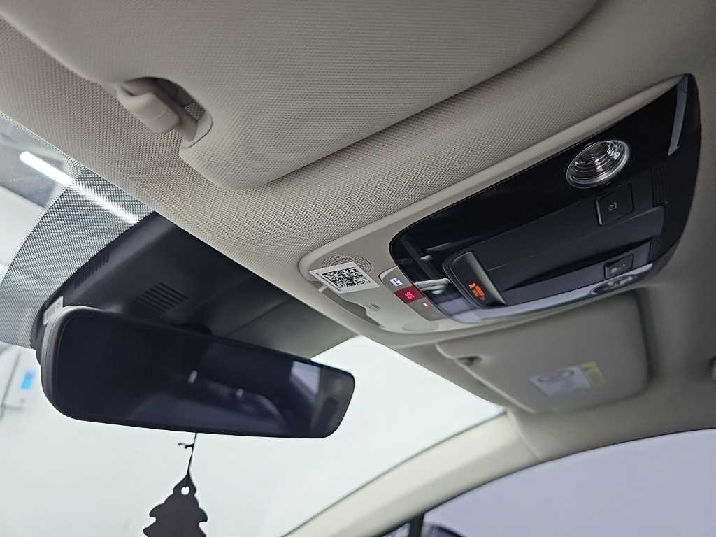 Kia K5 — photo 17
