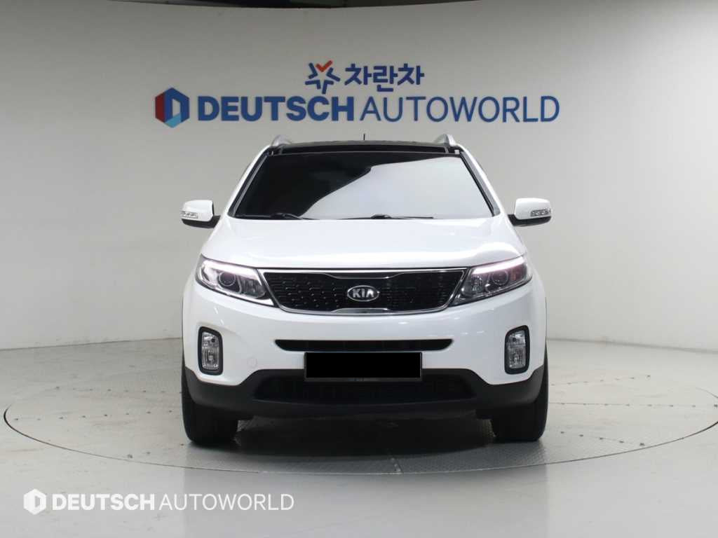 Kia Sorento — photo 03