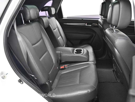 Kia Sorento — photo 12