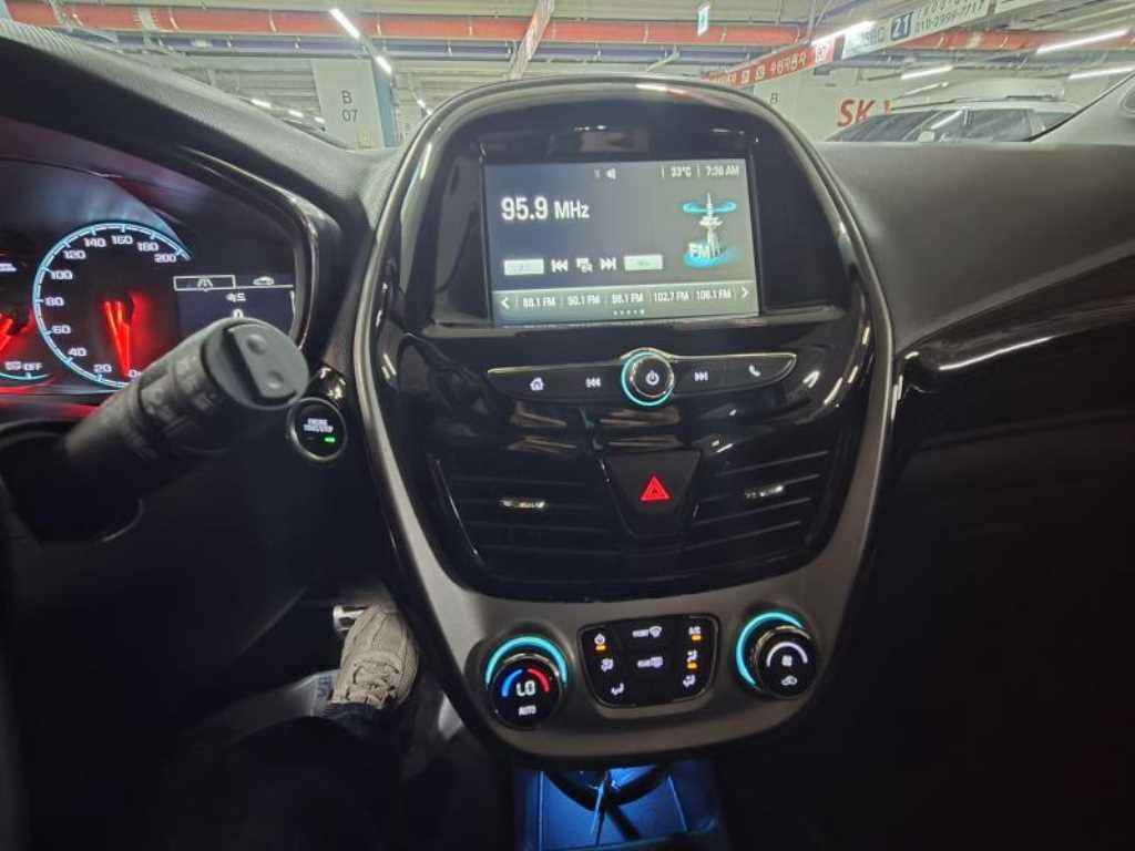 CHEVROLET Spark — photo 09