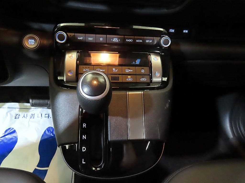 Hyundai Casper — photo 12