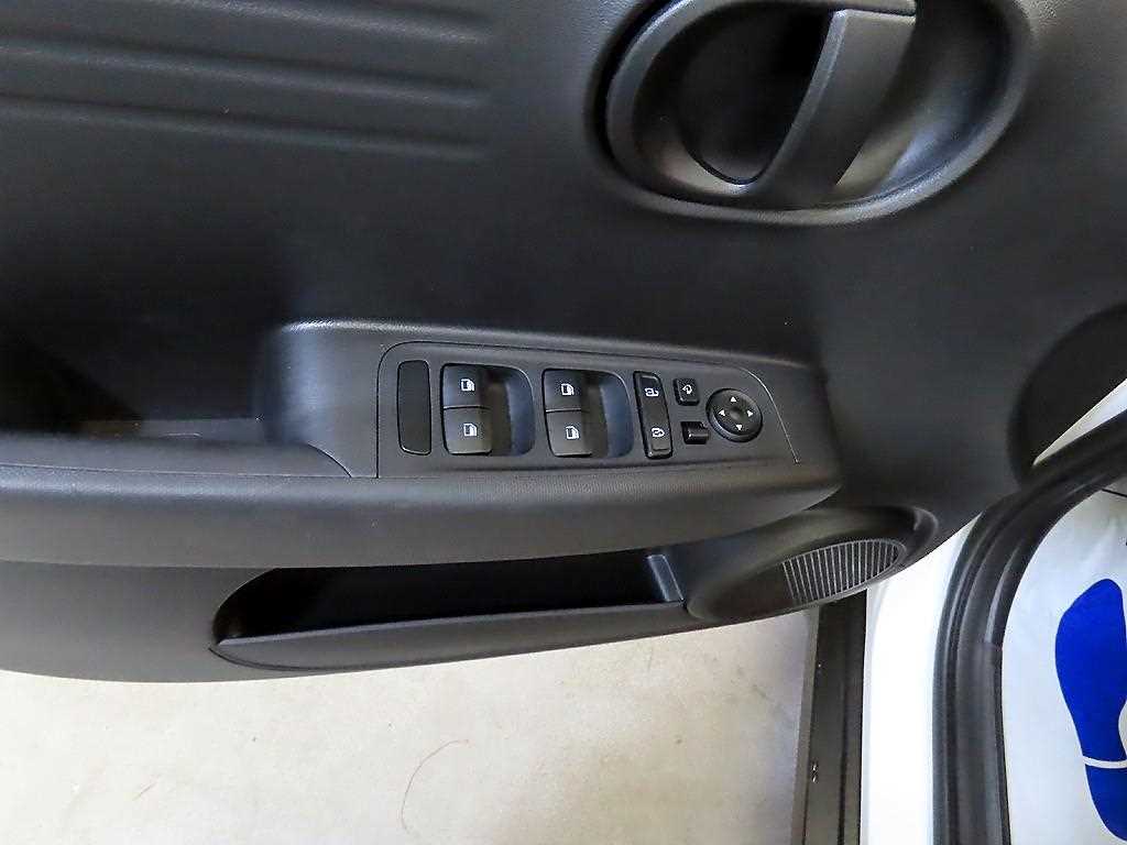 Hyundai Casper — photo 16