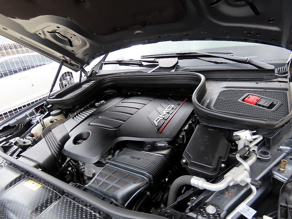 Mercedes-Benz GLE-Class — photo 19