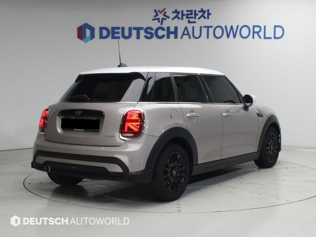 Mini Cooper — photo 02