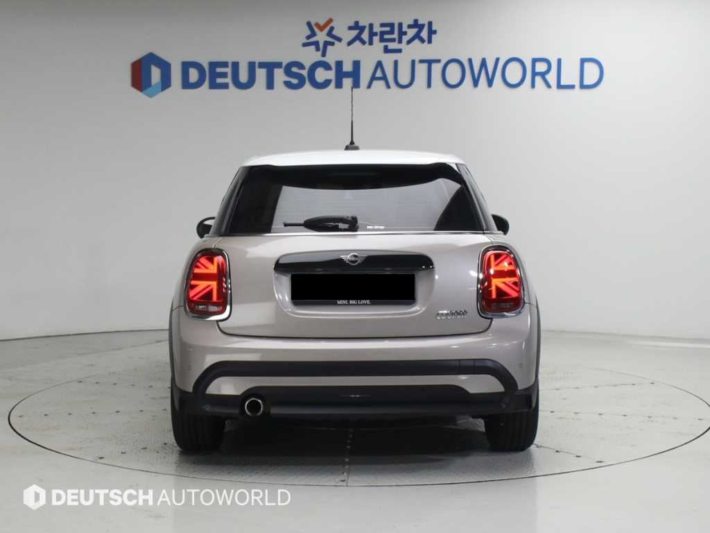 Mini Cooper — photo 04