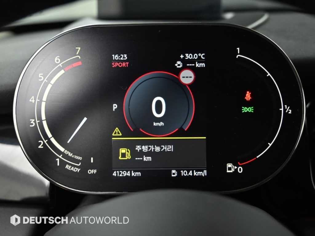 Mini Cooper — photo 08