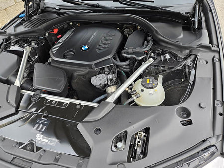 BMW 5-Series — photo 19