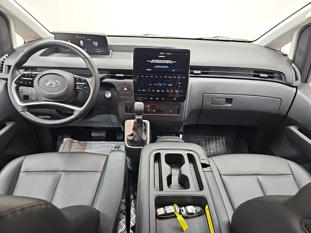 Hyundai Staria — photo 07