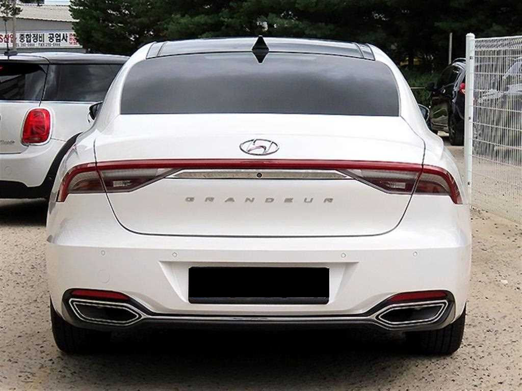 Hyundai Grandeur — photo 04