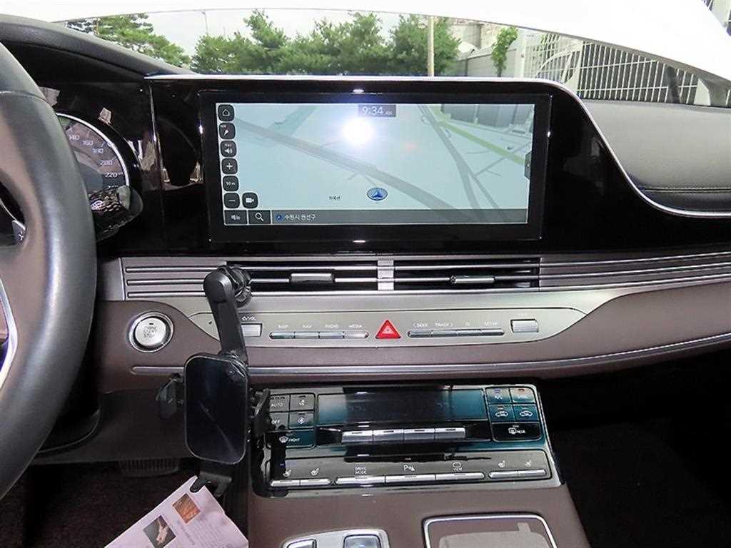 Hyundai Grandeur — photo 13