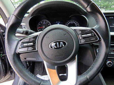 Kia K5 — photo 08