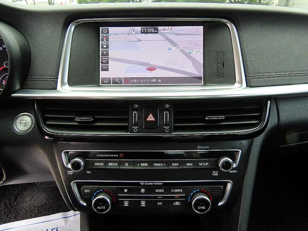 Kia K5 — photo 13