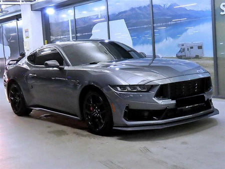 Ford Mustang — photo 01