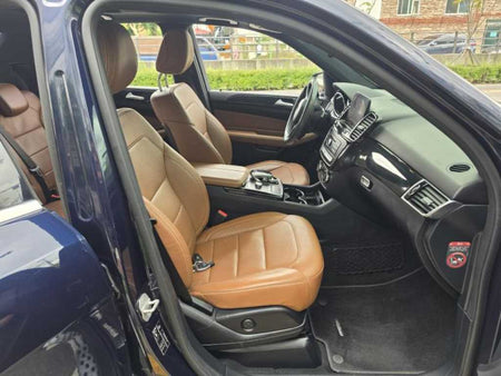 Mercedes-Benz GLE-Class — photo 10
