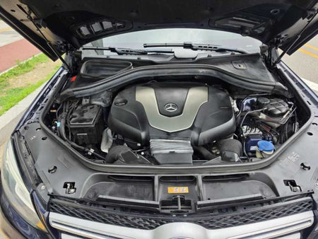 Mercedes-Benz GLE-Class — photo 14