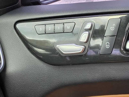 Mercedes-Benz GLE-Class — photo 19