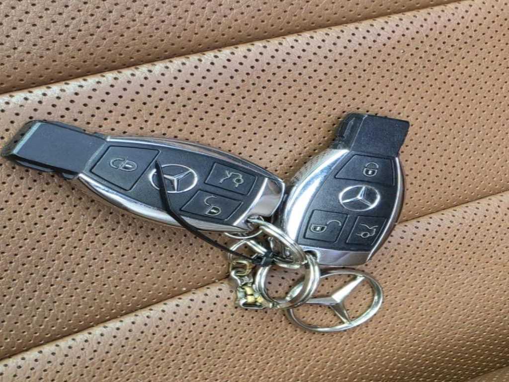 Mercedes-Benz GLE-Class — photo 20