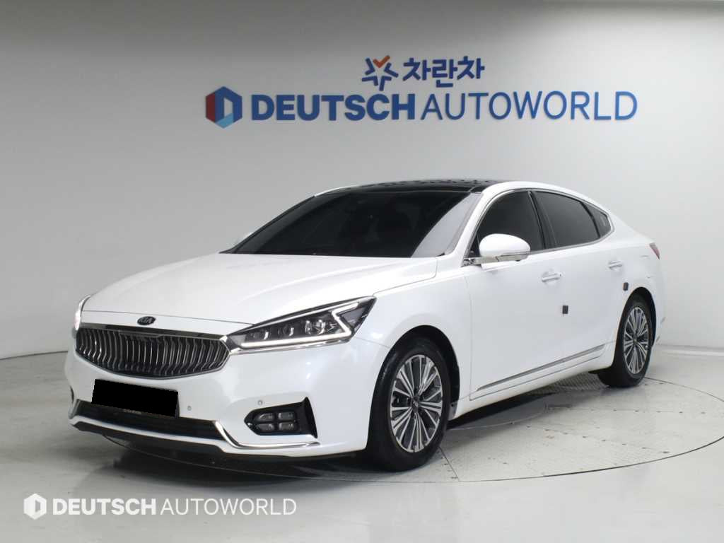 Kia K7 — photo 01