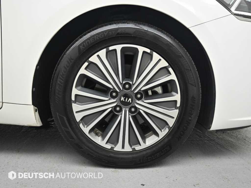 Kia K7 — photo 05