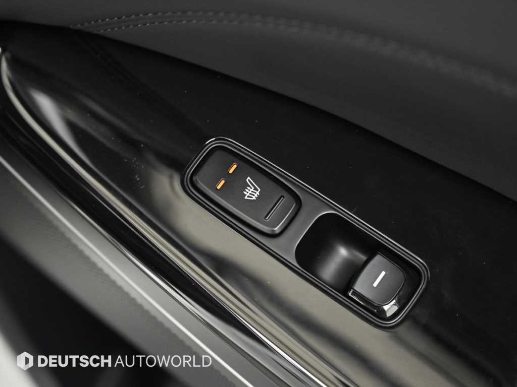 Kia K7 — photo 16