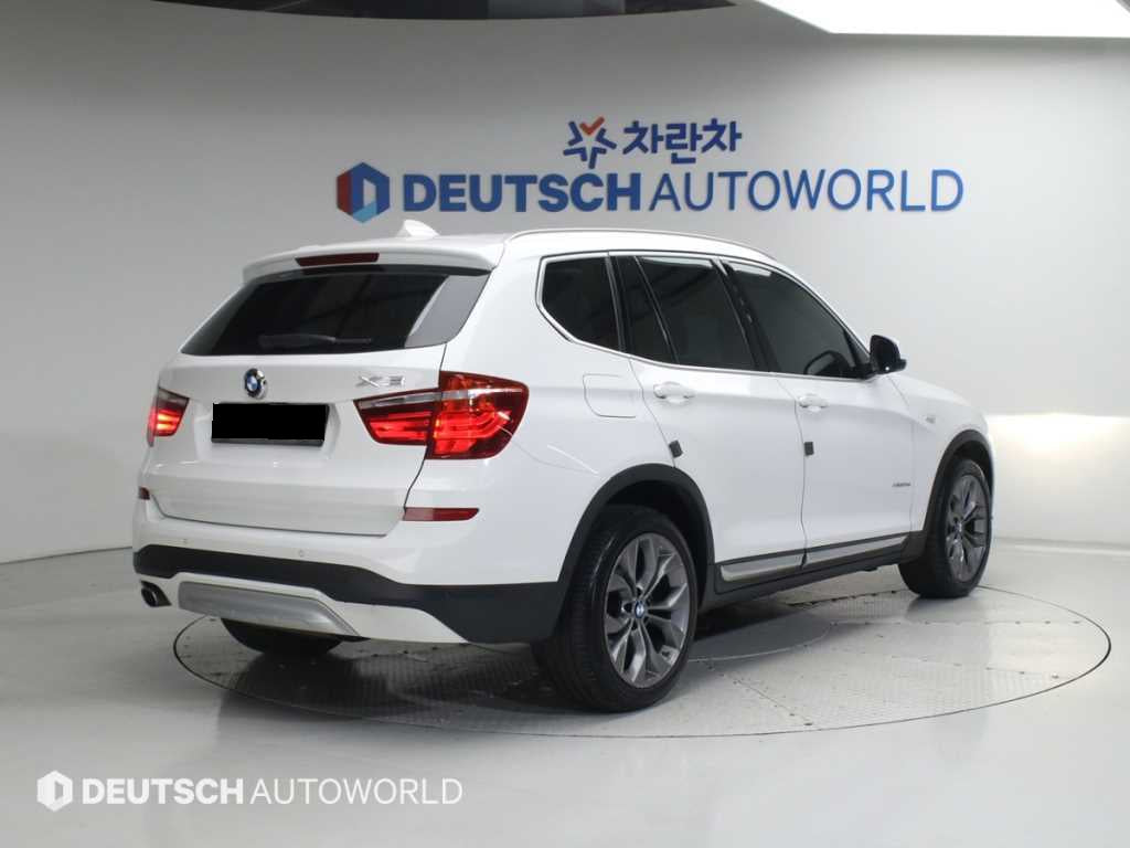 BMW X3 — photo 02