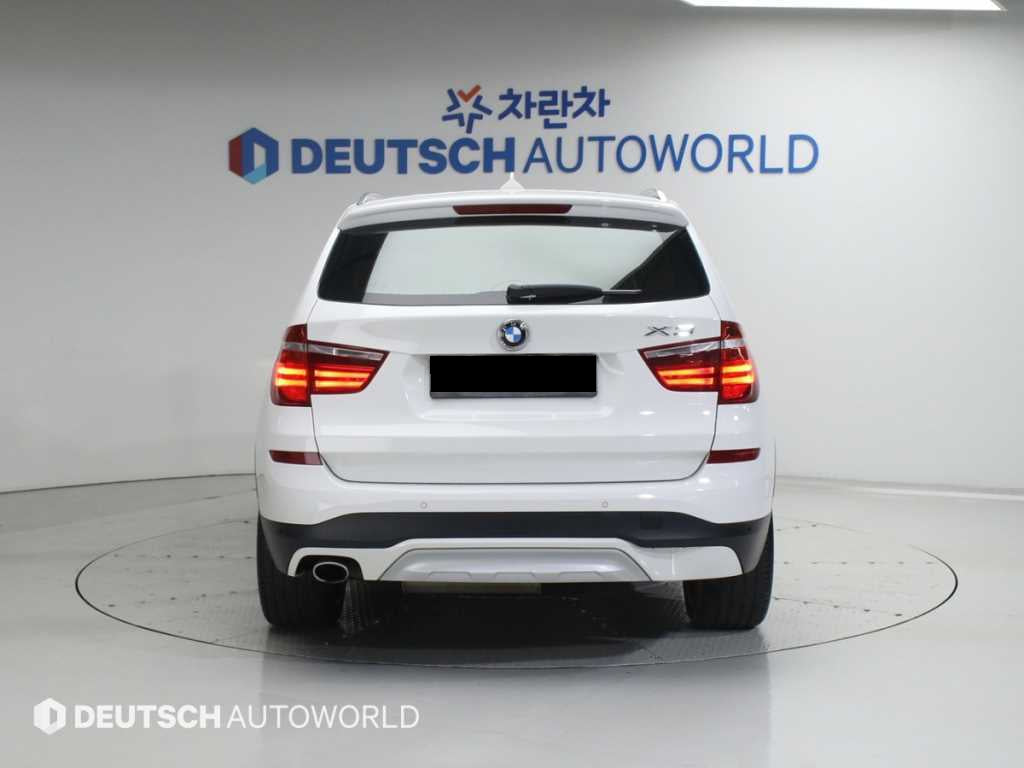 BMW X3 — photo 04