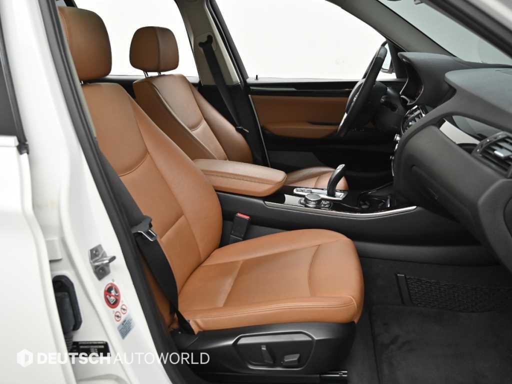 BMW X3 — photo 12