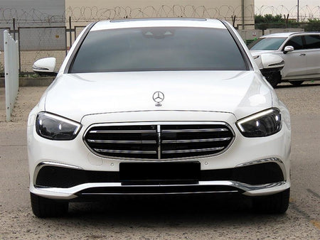 Mercedes-Benz E-Class — photo 01