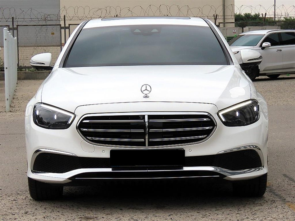 Mercedes-Benz E-Class — photo 01