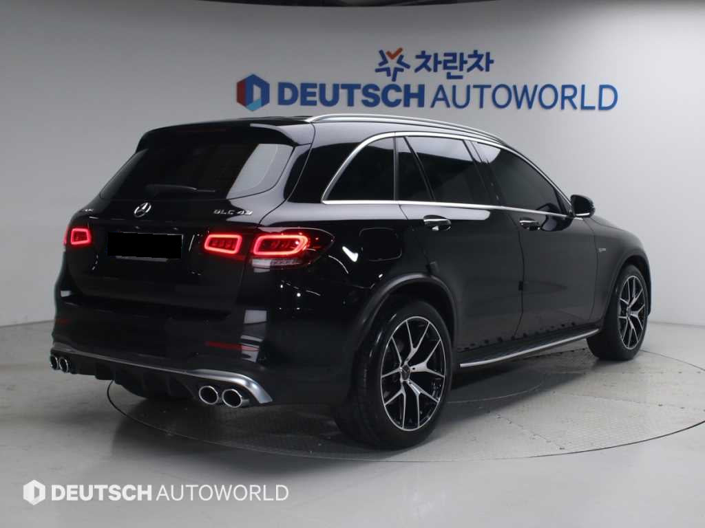 Mercedes-Benz GLC-Class — photo 02
