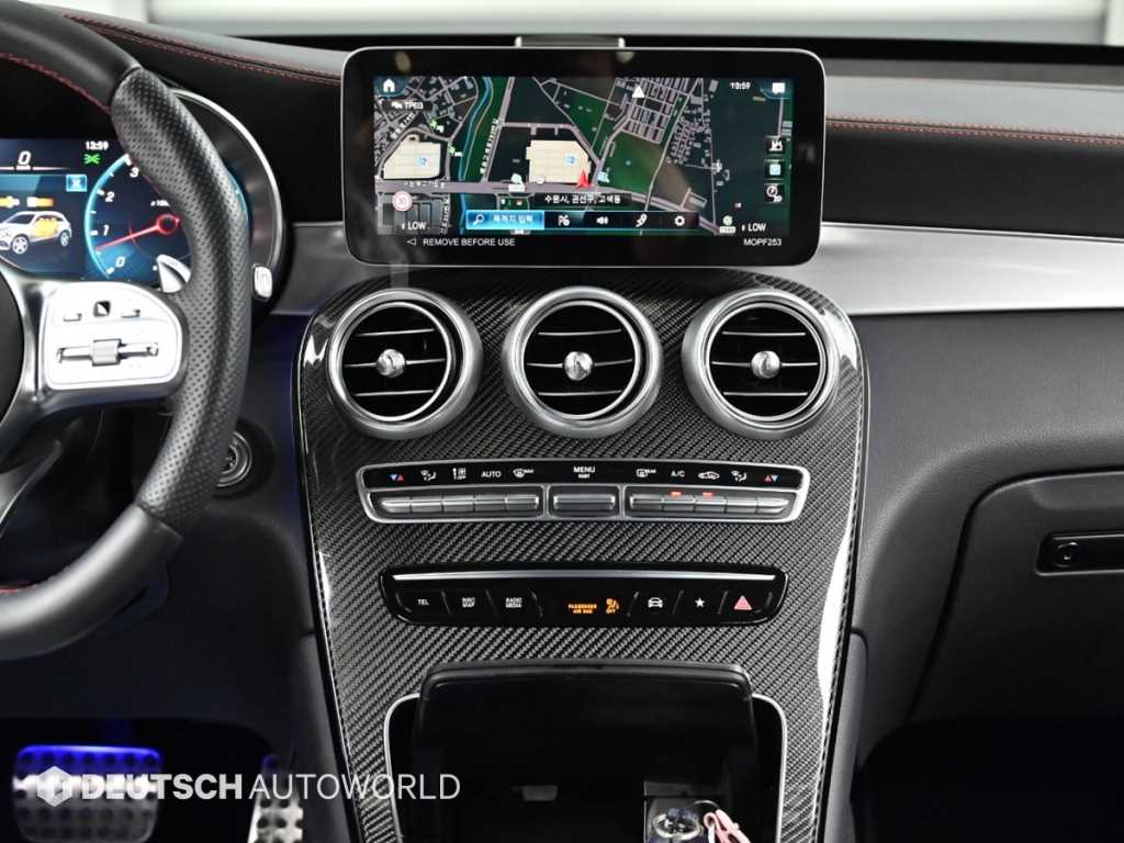 Mercedes-Benz GLC-Class — photo 14