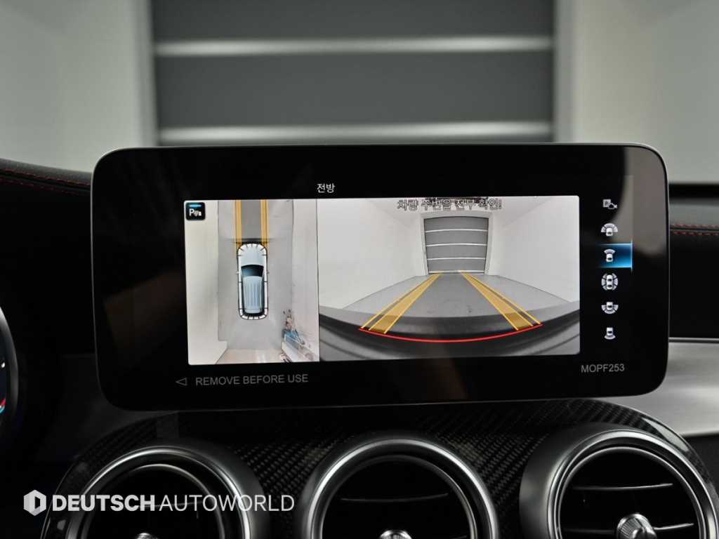 Mercedes-Benz GLC-Class — photo 15