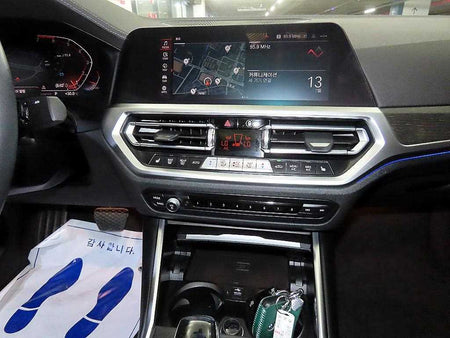 BMW 3-Series — photo 11