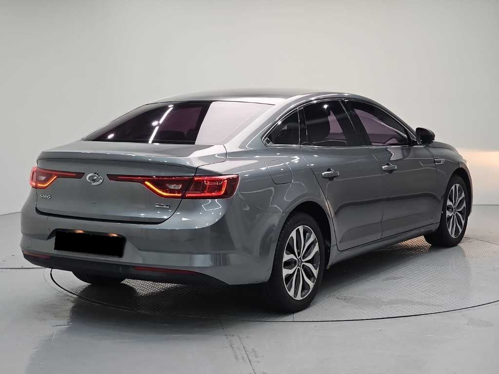 RENAULT SM6 — photo 04