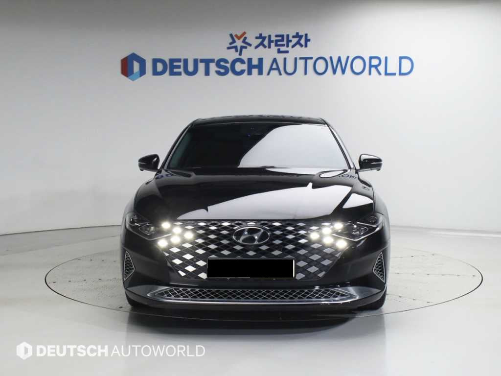Hyundai Grandeur — photo 03