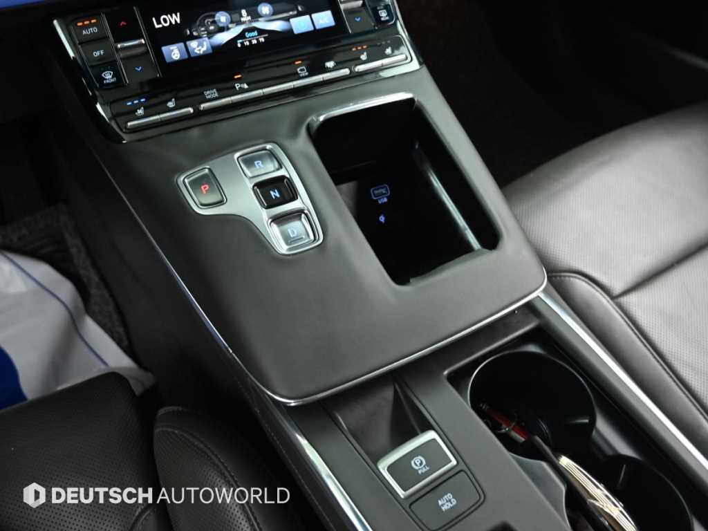 Hyundai Grandeur — photo 09