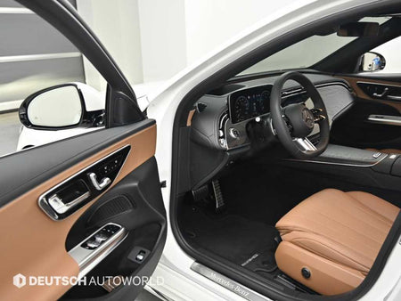 Mercedes-Benz E-Class — photo 11