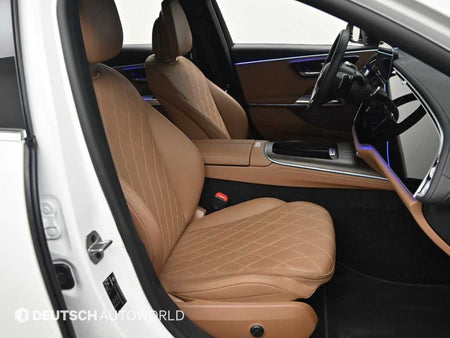 Mercedes-Benz E-Class — photo 10