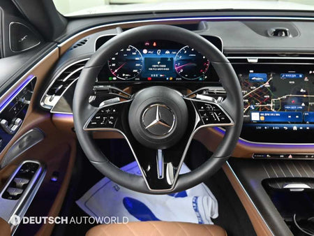 Mercedes-Benz E-Class — photo 13