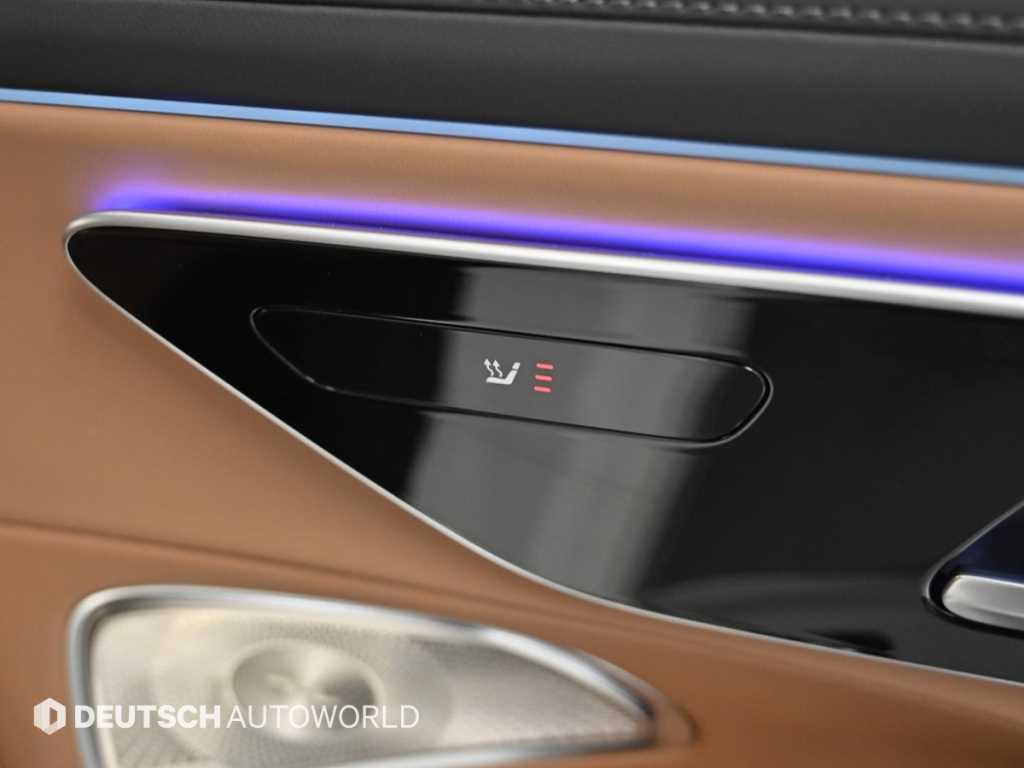 Mercedes-Benz E-Class — photo 16