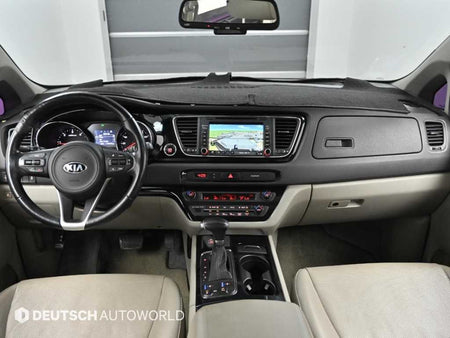 Kia Carnival — photo 07