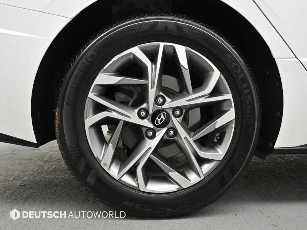 Hyundai Sonata — photo 05