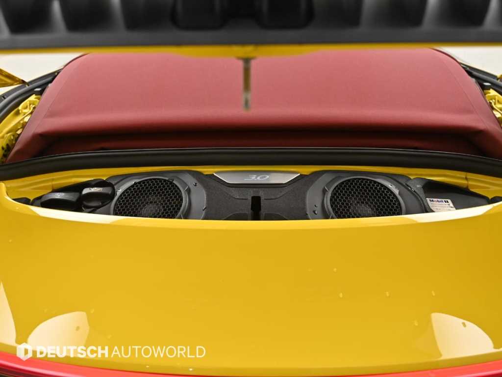 Porsche 911 — photo 06