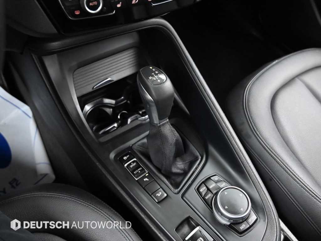 BMW X1 — photo 09